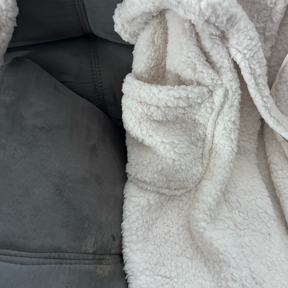 ULTA BEAUTY COLLECTION LONG ROBE - Picture 4 of 5